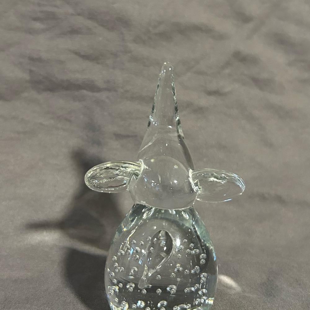 Elegant Glass Elephant Figurine - Picture 3 of 4